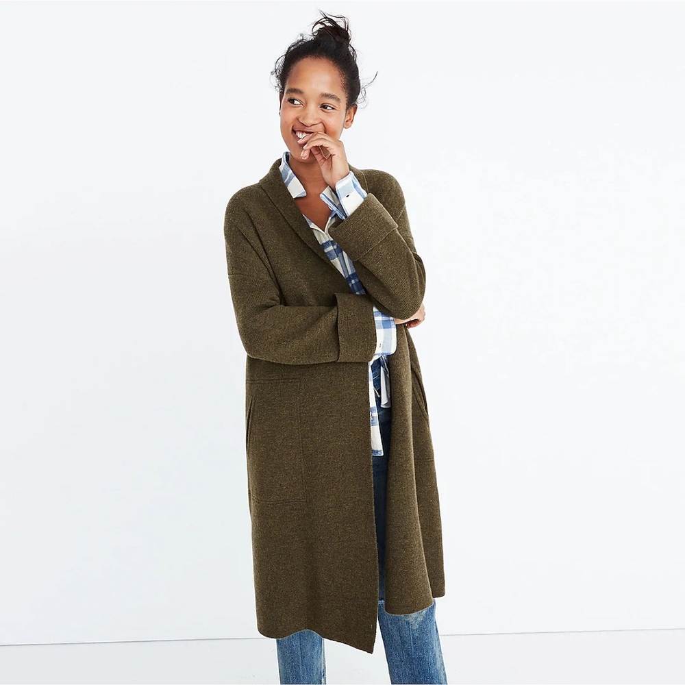 ISO. Madewell Livingston sweater coat in navy, charcoal in size xs or small